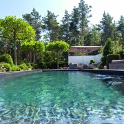 Schwimmteiche mit Fertigpoolbecken